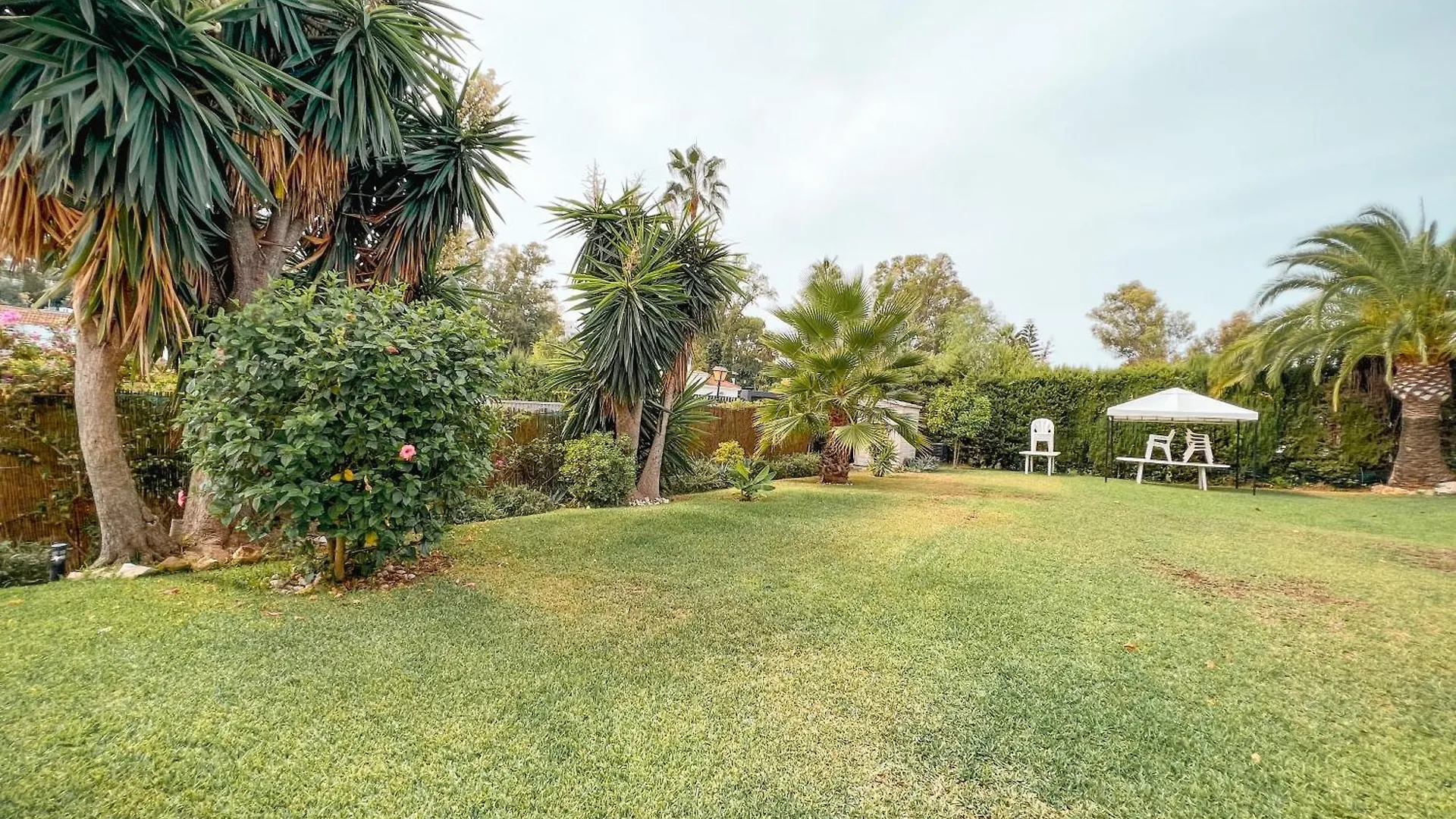 Beautiful Villa Close To Puerto Banus Marbella
